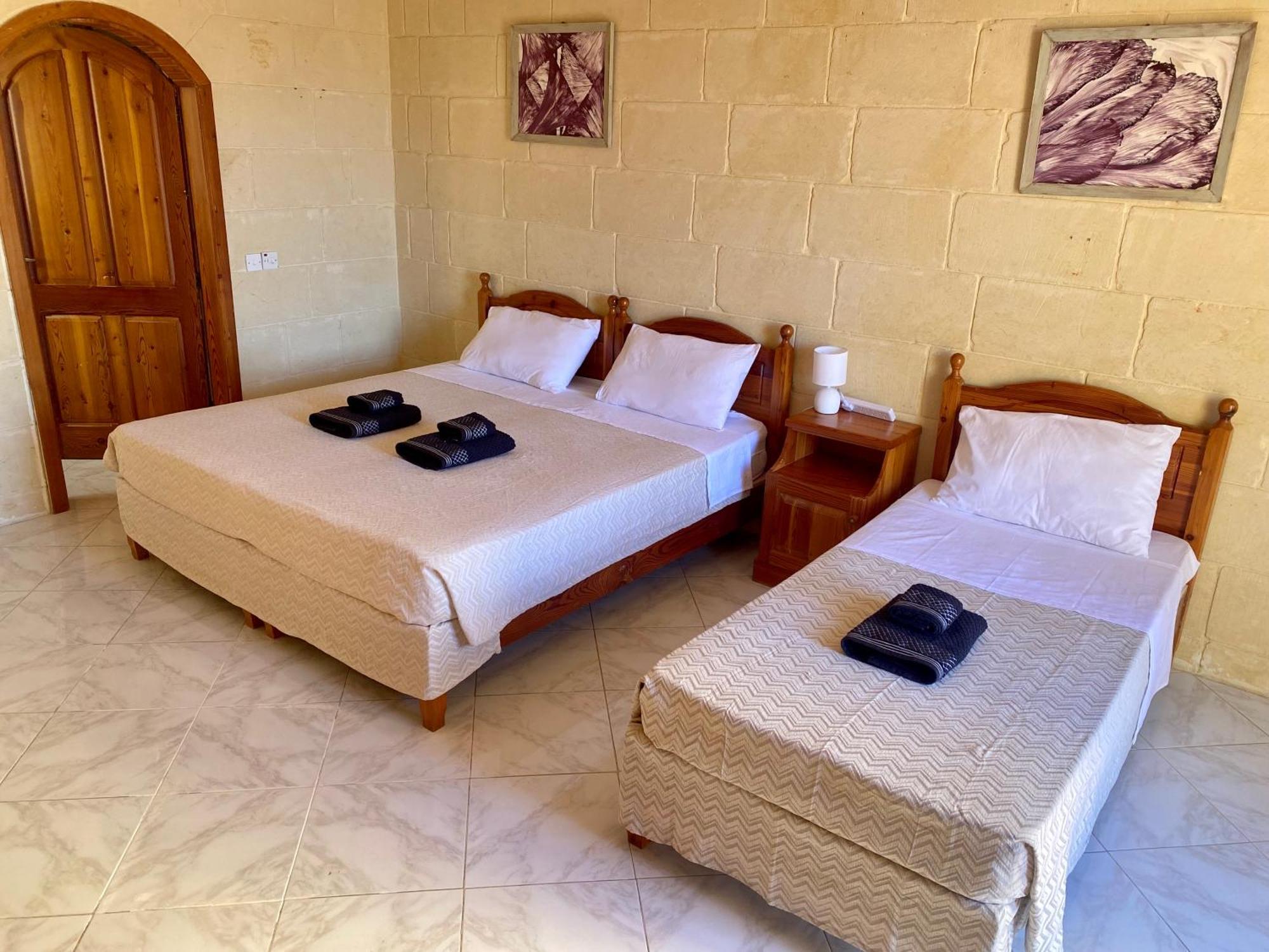 Mystic Flower B&B Birbuba Ngoại thất bức ảnh
