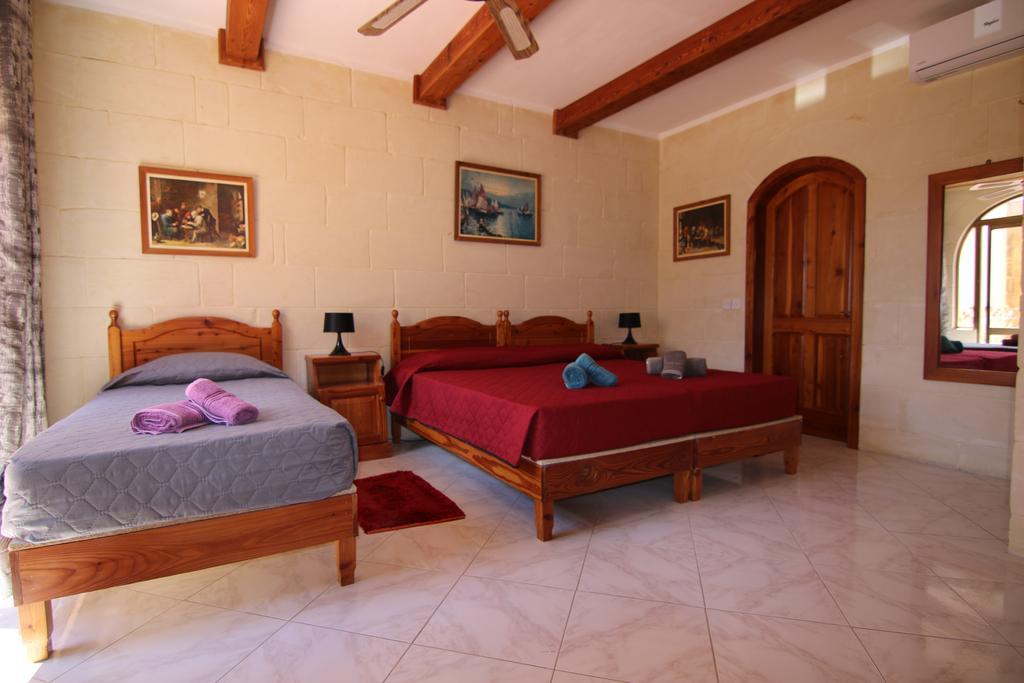 Mystic Flower B&B Birbuba Ngoại thất bức ảnh