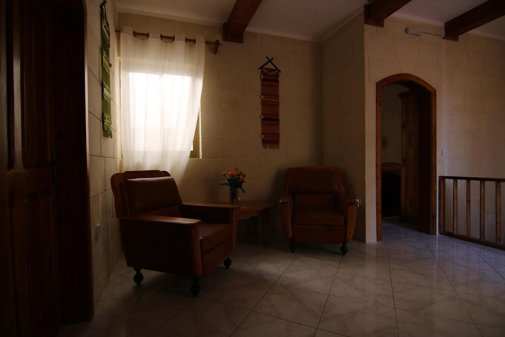 Mystic Flower B&B Birbuba Ngoại thất bức ảnh